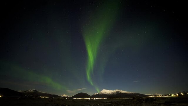 Timelapse Video of Northern Lights Scenery and Beautiful Mountain Background