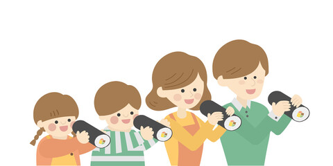 恵方巻にかぶりつく家族