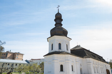 Fototapeta na wymiar Building of St Michael’s Gold-Domed Monastery in Kiev, Ukraine against blue sky