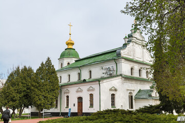 Fototapeta na wymiar Building of Saint Sophia's Cathedral Kiev in Ukraine, an outstanding architectural monument of Kievan Rus