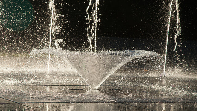 zamrożona fonntana, Ł&oacute;dź,09.2020 r.