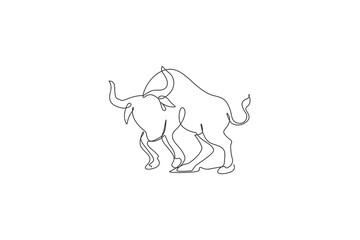 Single continuous line drawing of wild African bull. Endangered animal national park conservation. Safari zoo concept. Trendy one line draw design graphic vector illustration