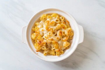 American mac and cheese, macaroni pasta in cheesy sauce