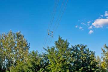 Device for wires with electricity