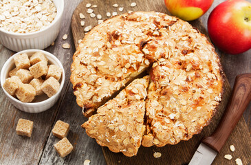  Oat cake with apple