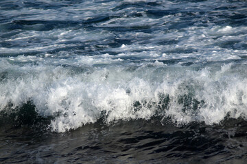 Kamchatka. Khalaktyrsky beach. Pacific beach, sea waves. Archive photo, 2008