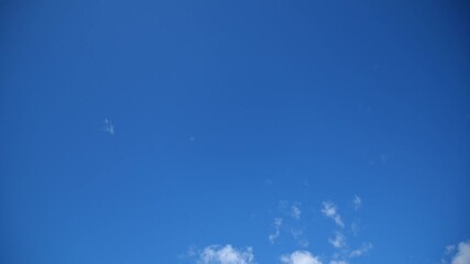 青空と雲 微速度撮影 Wall Mural Wallpaper Murals Image360