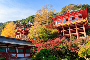 秋の祐徳稲荷神社　佐賀県鹿島市　Autumn Yutokuinari Shrine Saga-ken Kashima city