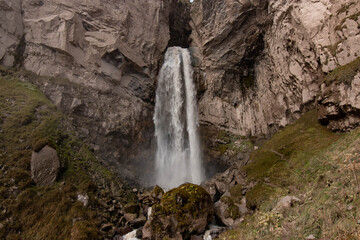 Fototapeta na wymiar big waterfall in the mountains