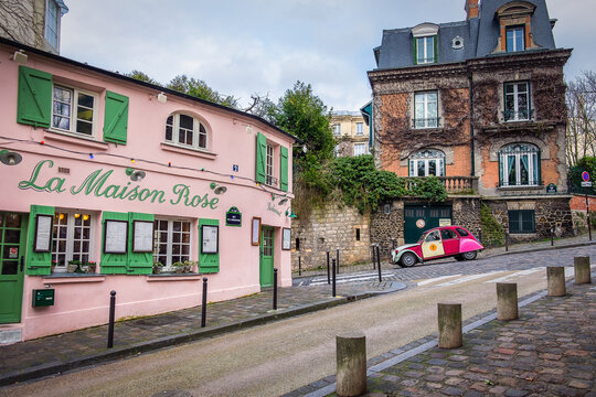 Paris, France, Fev 2020, view of "La Maison Rose" a restaurant in Rue de l'Abreuvoir in the heart of Montmartre