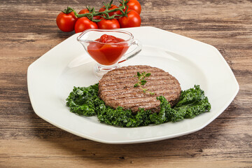 Grilled beef cutlet for burger