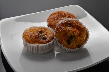 delicious pie cupcakes muffin with  raisins topping