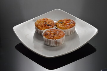 delicious pie cupcakes muffin with  raisins topping