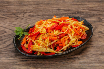 Cabbage salad with carrot and pepper