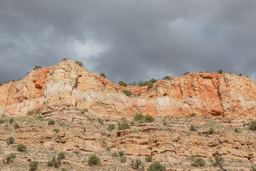 Fototapeta premium Scenic Autumn Landscape in the Verde River Canyon Arizona