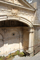 renaissance fountain (quatre-tias) in fontenay-le-comte in vendée in france
