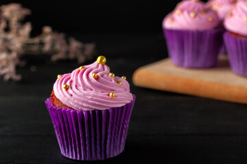 Cream cupcakes are a very popular classic dessert