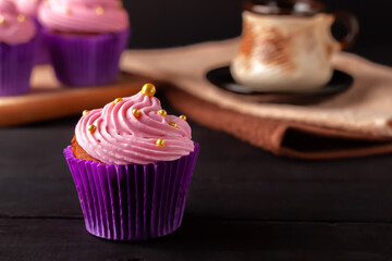 Cream cupcakes are a very popular classic dessert