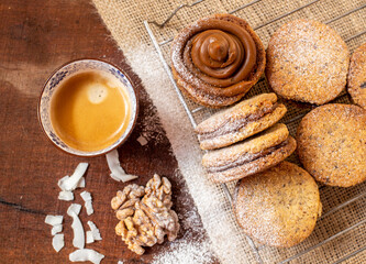 Alfajor de Nuez con cafe