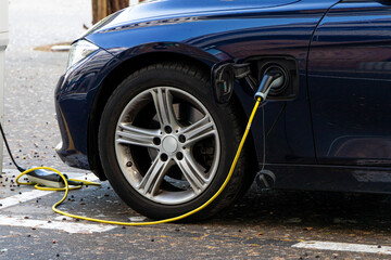 the power supply for Charging of an electric car