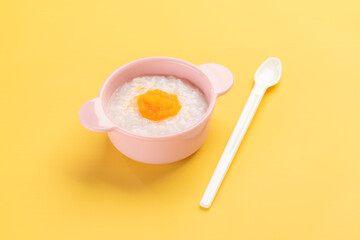 赤ちゃんの離乳食