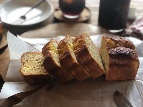 Pineapple Cake