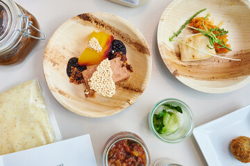 Take Away Essen Restaurant Gastronomie Corona Zeit 