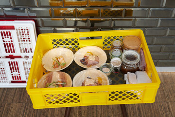 Take Away Essen Restaurant Gastronomie Corona Zeit 