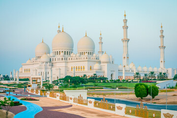 Obraz premium sheikh zayed grand mosque in abu dhabi, united arab emirates