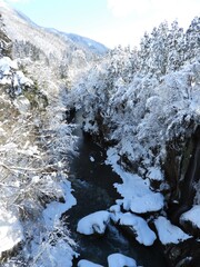 手取川　雪景色　白山手取川ジオパーク