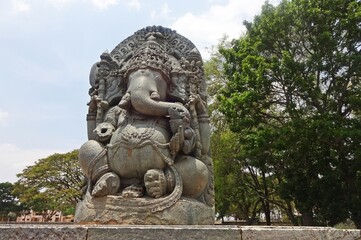 Fototapeta na wymiar Hoysaleswara Temple, Halebidu,karnataka