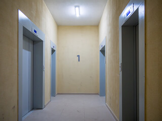 Lift hall with four lifts in a new building