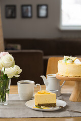 Lemon mouse cake. A slice of lemon cheesecake.