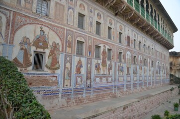 Obraz premium A hidden jewel offside the touristic trails: the city of Bikaner with its wonderfully painted houses
