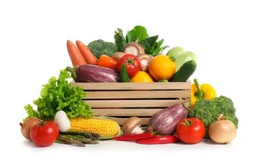 Foto auf Acrylglas Wooden crate with fresh vegetables on white background © New Africa