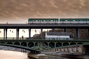 ponte di Bir hakeim, 