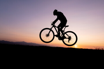 Fototapeta na wymiar shows of an energetic young biker