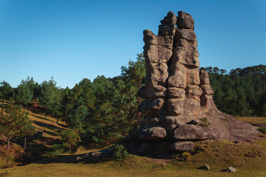 Vista del Parque natural "piedras encimadas", Puebla M&eacute;xico, Una hermosa tarde caminando por la naturaleza con vistas hermosas de un pedaso de paraiso.