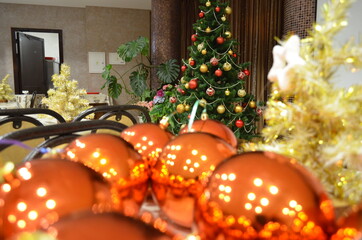 christmas tree decorations