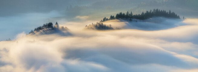Pieniny mountains sunrise