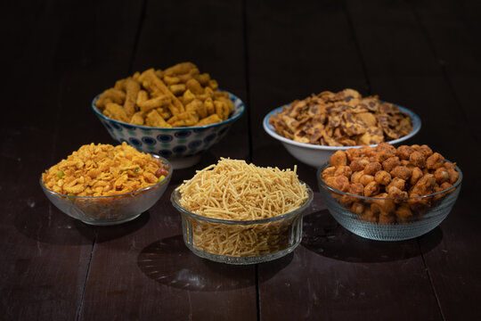 Fried Aloo Sev Namkeen