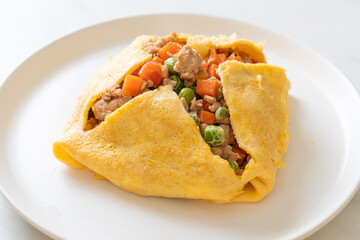 egg wrap or stuffed egg with minced pork and vegetable