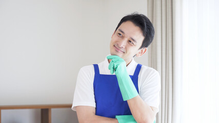 家事代行業者・清掃業者 © polkadot