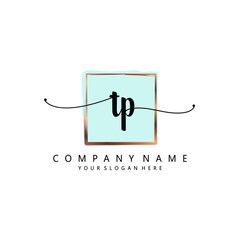 Obraz premium TP Initial handwriting logo template vector 