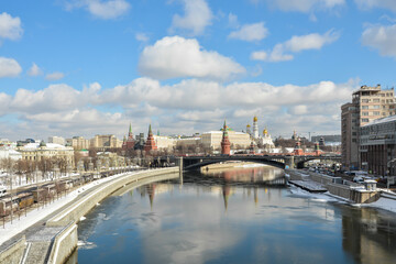 Obraz na płótnie Canvas The Moscow Kremlin and the embankment.