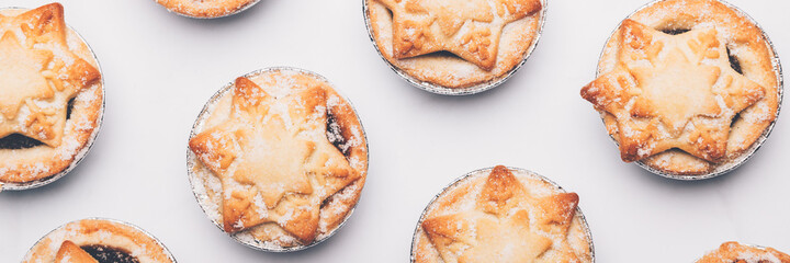 Mince pies, traditional christmas food from all butter shortcrust pastry filled with cranberries, sultanas, currants, raisins, along with festive spices, clementine juice, dash of brandy and cognac
