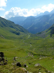 Fototapeta na wymiar Stubai high-altitude hiking trail, lap 8 in Tyrol, Austria