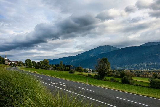 Beautiful Austrian roads with great mountain views.