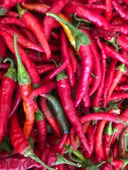 Fotobehang Farmers' market: red chili peppers © cineberg