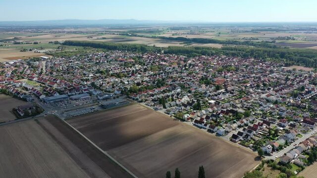 Trebur aus der Luft | Luftbilder vom Dorf Trebur in Hessen